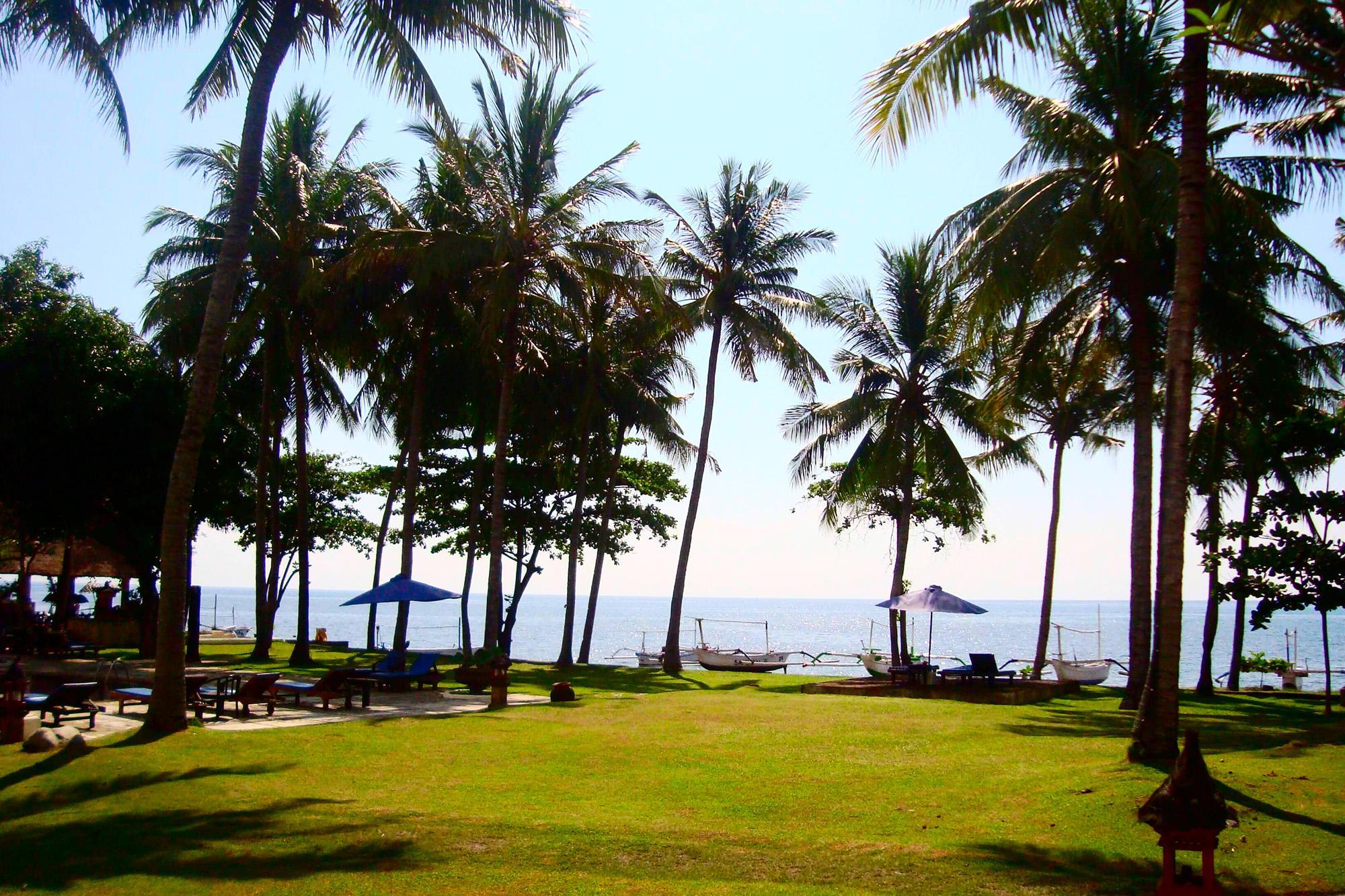 New Sunari Lovina Beach Resort Экстерьер фото